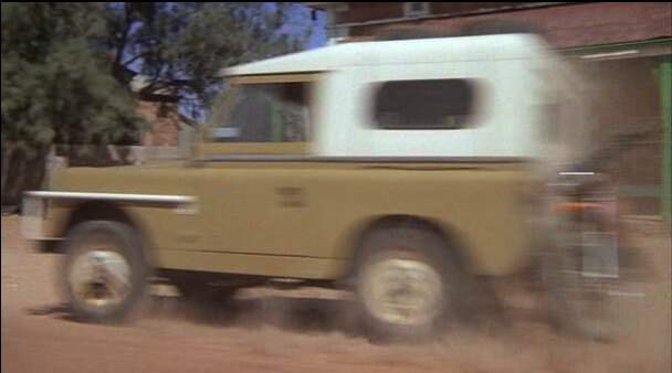 Land-Rover 88'' Series II