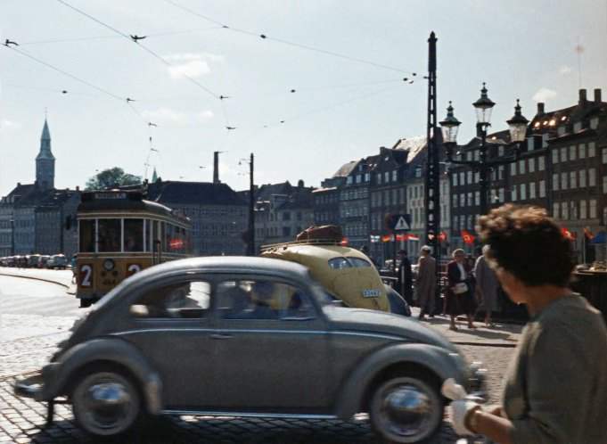 Volkswagen Sedan de Luxe