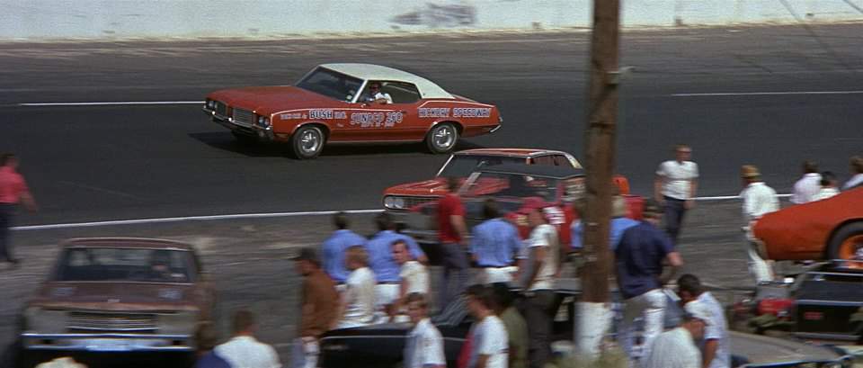 Oldsmobile Cutlass Supreme