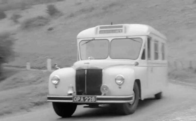 Daimler DC27 Ambulance