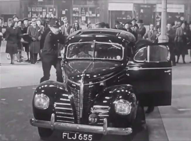 Chrysler Kew Six