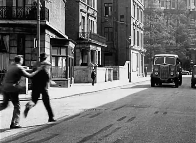 AEC Monarch