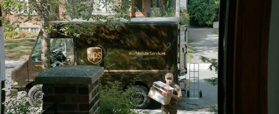 Morgan-Olson Route Star Hybrid