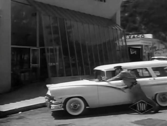 Ford Country Sedan
