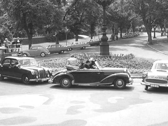 Mercedes-Benz 220 Cabriolet