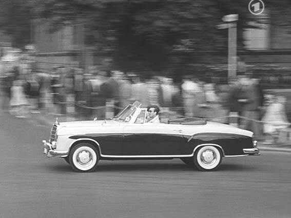 Mercedes-Benz 220 SE Cabriolet
