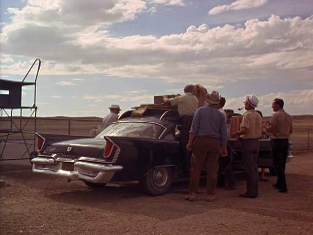 Chrysler Saratoga Airport Limousine