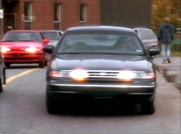 Ford Crown Victoria