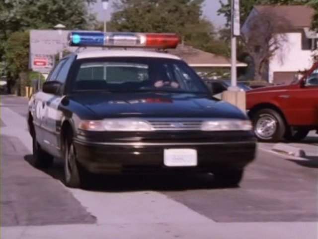 Ford Crown Victoria