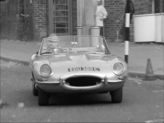 1965 Jaguar E-Type in Dateline Diamonds