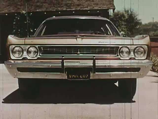 Plymouth Fury Sport Suburban