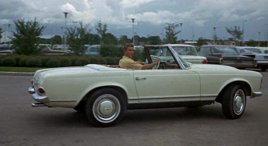 Mercedes-Benz 230 SL