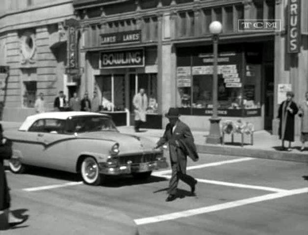 Ford Fairlane Sunliner