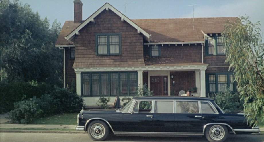 Mercedes-Benz 600 Pullman W100 in Candy
