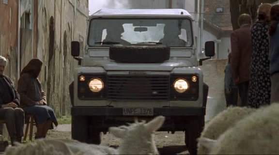 Land-Rover Defender 110