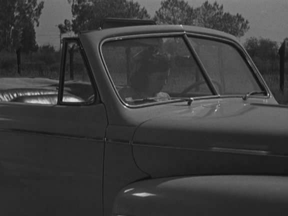 Ford Super De Luxe