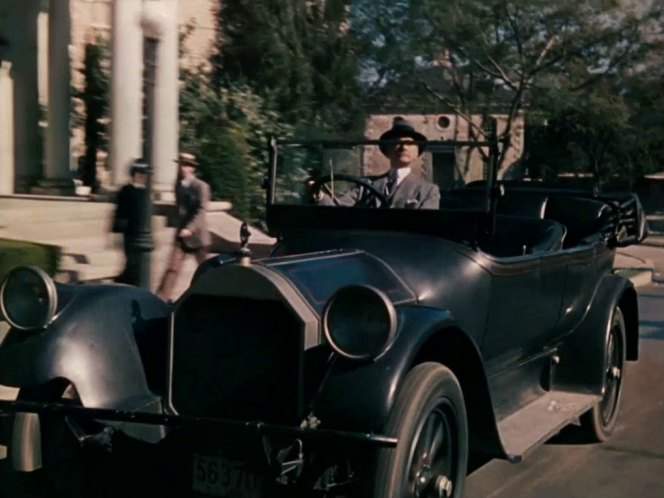 Pierce-Arrow Model 66