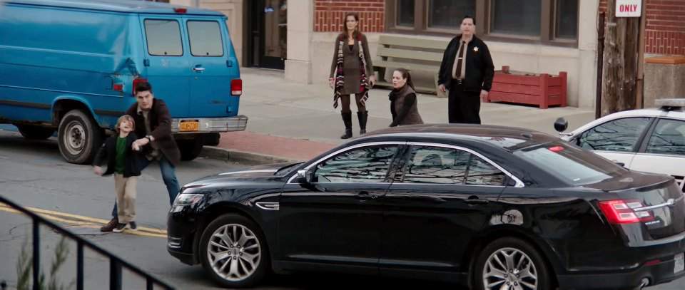 Ford Taurus