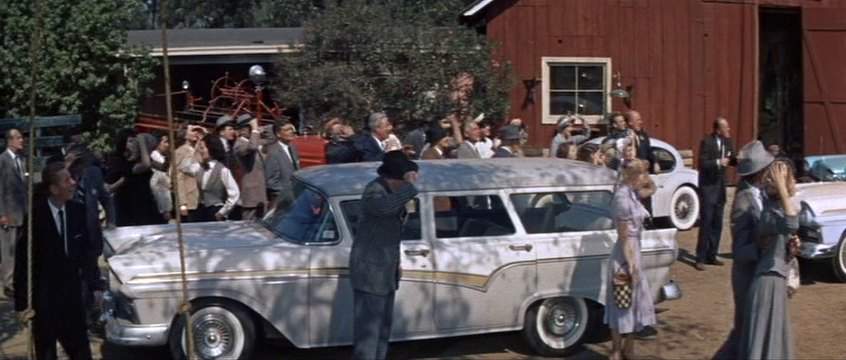 Ford Country Sedan