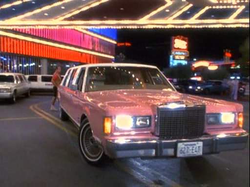 Lincoln Town Car Stretched Limousine