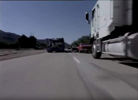Freightliner FLA