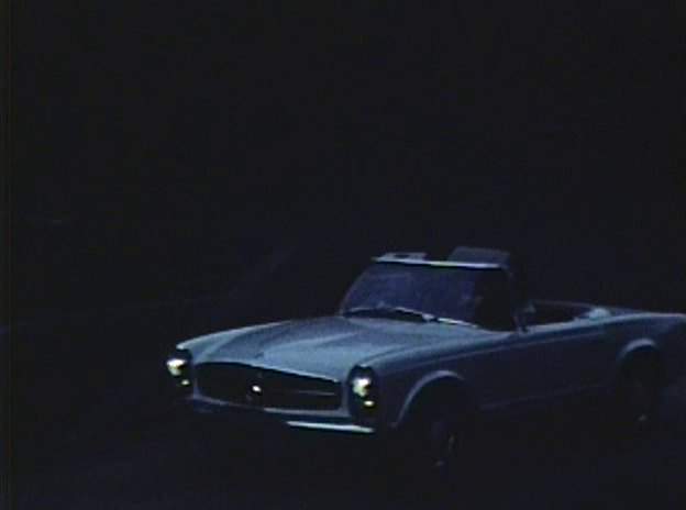 Mercedes-Benz 230 SL