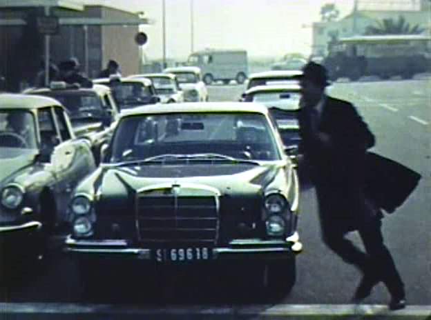 Mercedes-Benz 250 SE