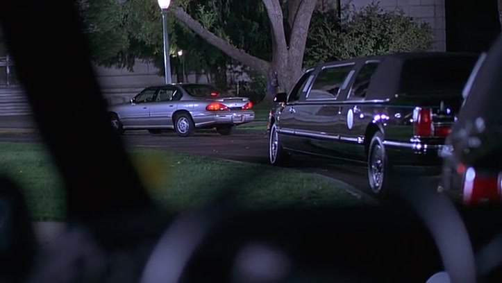Lincoln Town Car Stretched Limousine