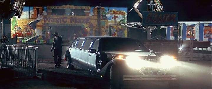 Lincoln Town Car Stretched Limousine