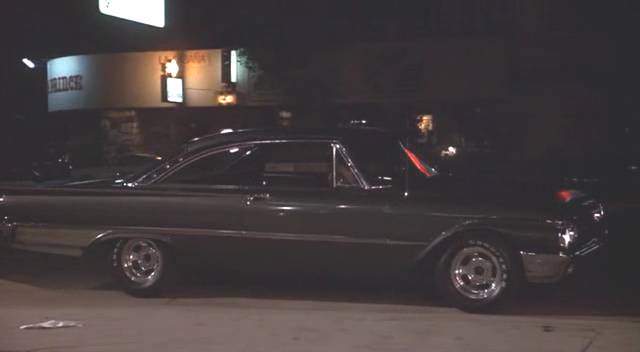 Ford Galaxie Starliner