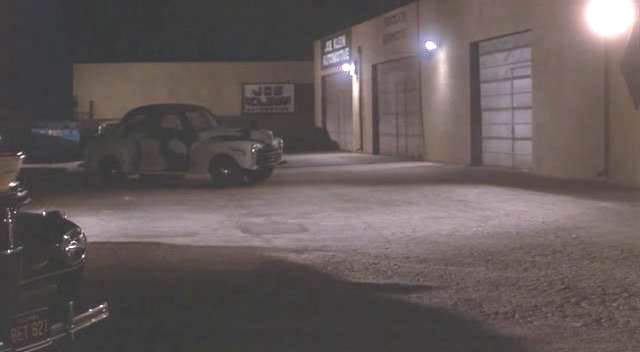 Ford Super De Luxe