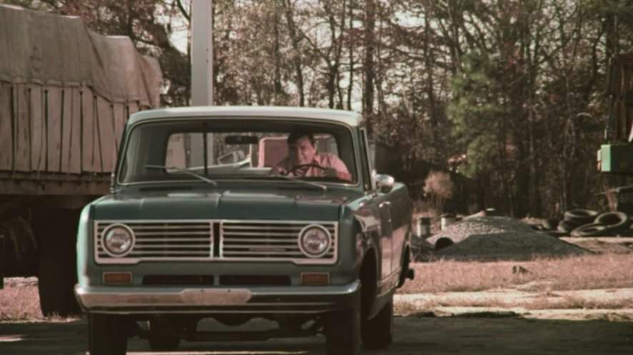 International Harvester 1110
