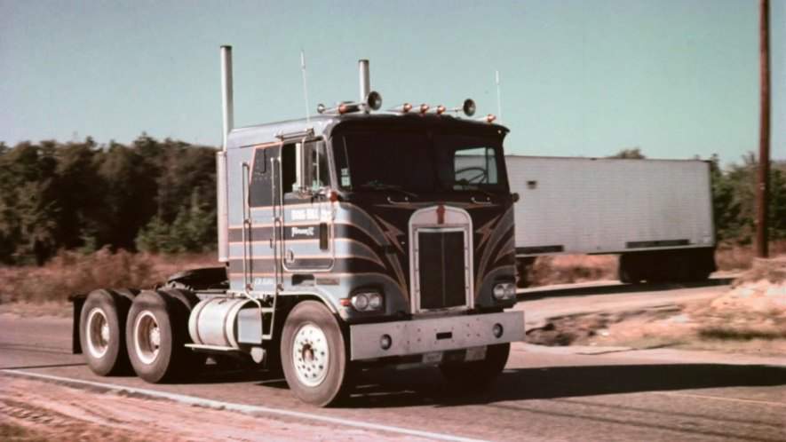 Kenworth K-100