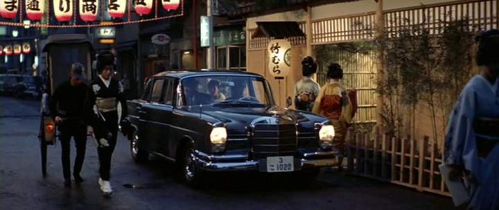 Mercedes-Benz 220 S