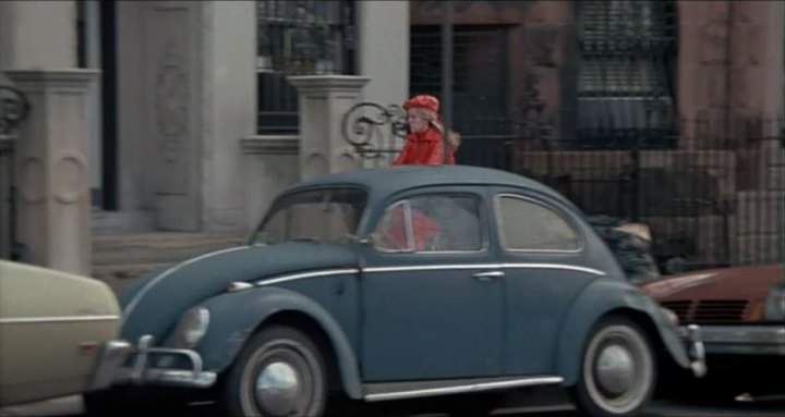 Volkswagen De Luxe Sedan
