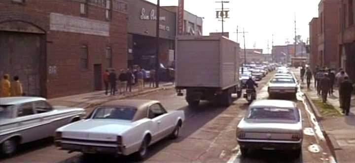 Oldsmobile Cutlass