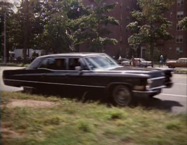 Cadillac Fleetwood 75