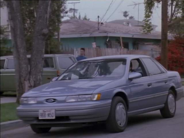 1992 Ford Taurus in Indecency