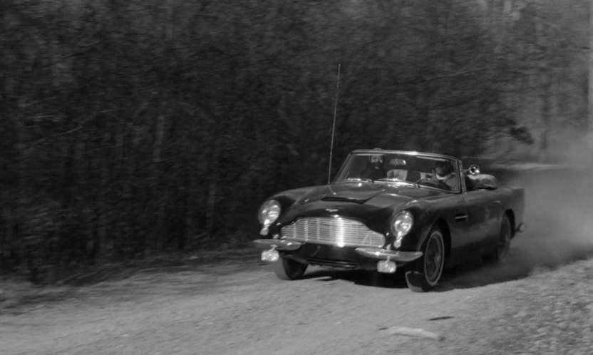 Aston Martin Volante