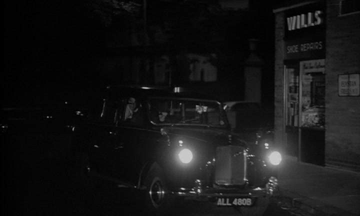 Austin FX4