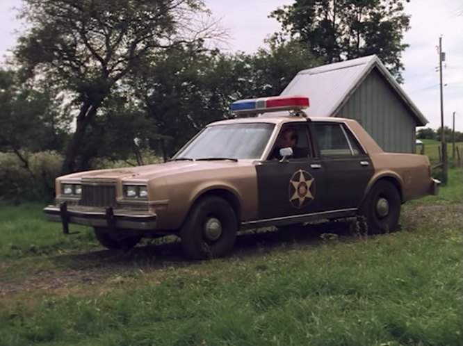 Plymouth Caravelle Salon