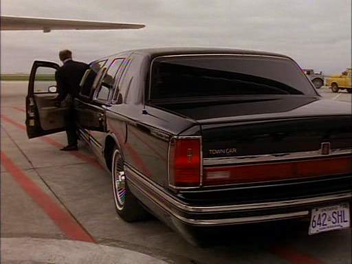 Lincoln Town Car Stretched Limousine