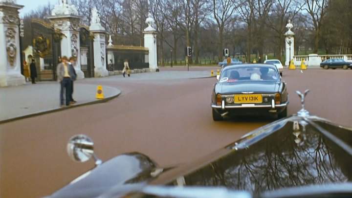 Jaguar XJ6