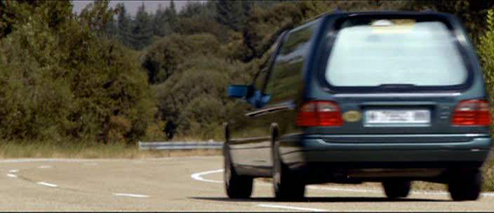 Mercedes-Benz E 290 Turbodiesel Fúnebre