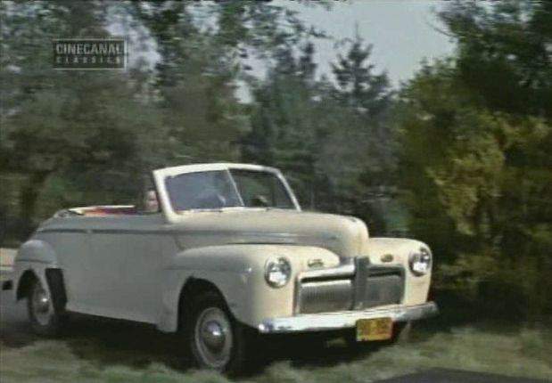 Ford Super De Luxe