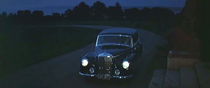 1952 Mercedes-Benz 300 W186.011 in Interlude