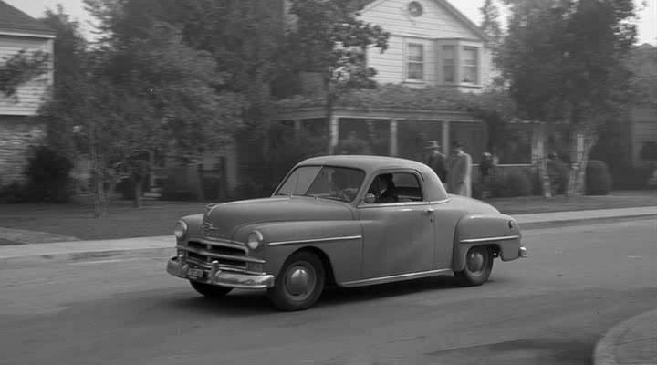 Plymouth De Luxe