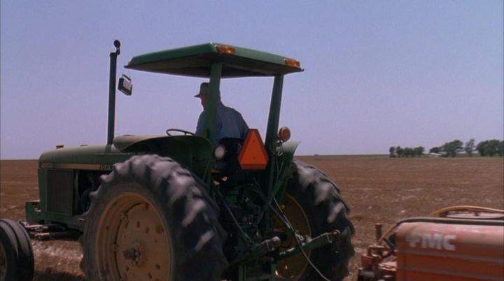 John Deere 2950