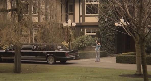 Lincoln Town Car Stretched Limousine