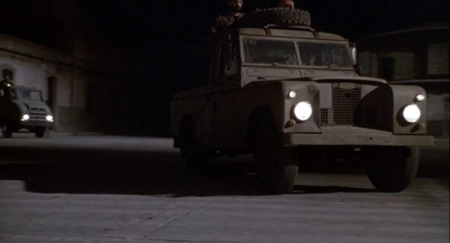 Land-Rover Santana 109'' Series IIa